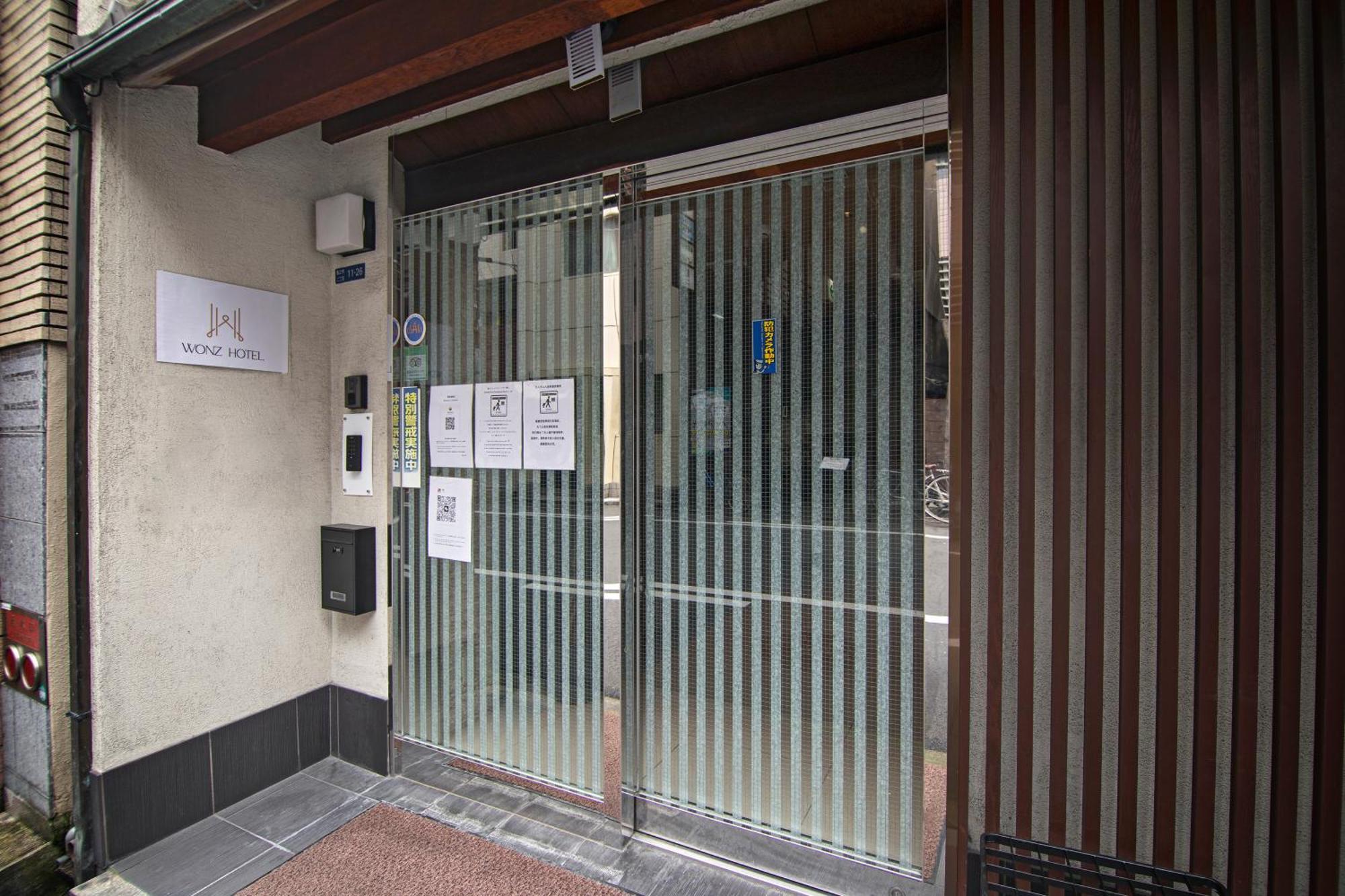 Wonz Hotel Self-Check-In Osaca Exterior foto